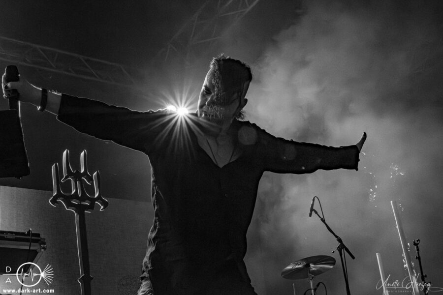 Project-Pitchfork-Koeln-Amphi-Festival-Sa-19-07-25-AH-5