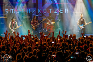 Smith/Kotzen - Dark Light White Noise Tour -- Backstage - Muenchen