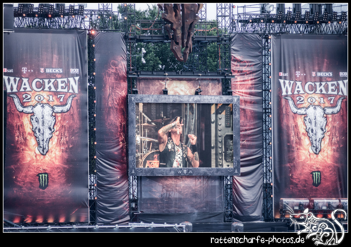 2017-08-03_accept__orchestra__wacken-203