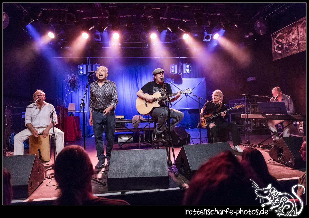 2018-06-07_scherben__gymmick_akustisch_berlin-055