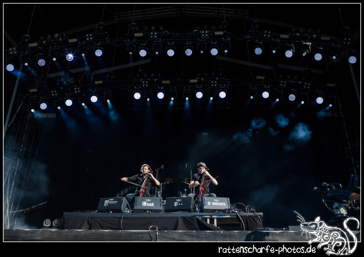2018-08-03_2_cellos__wacken-009