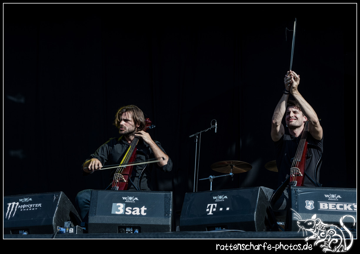 2018-08-03_2_cellos__wacken-013