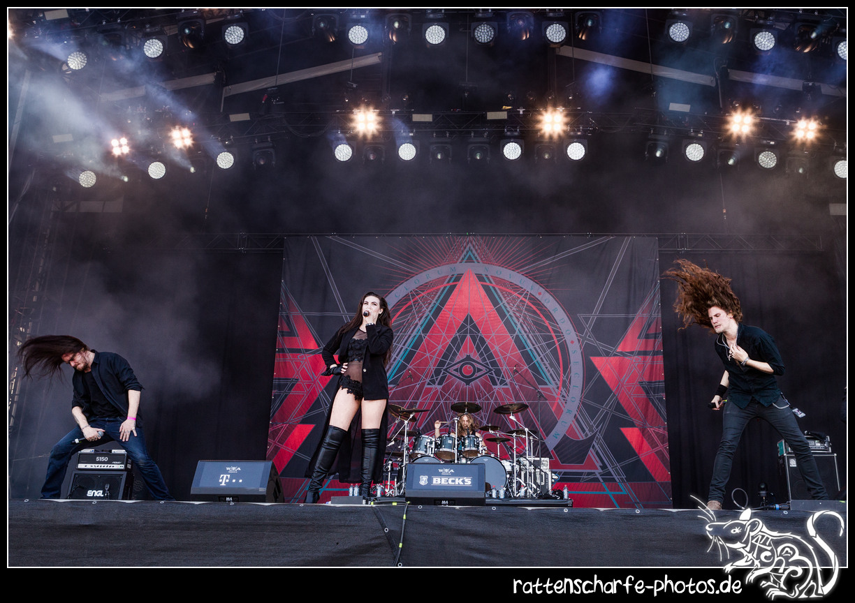 2018-08-03_amaranthe__wacken-016