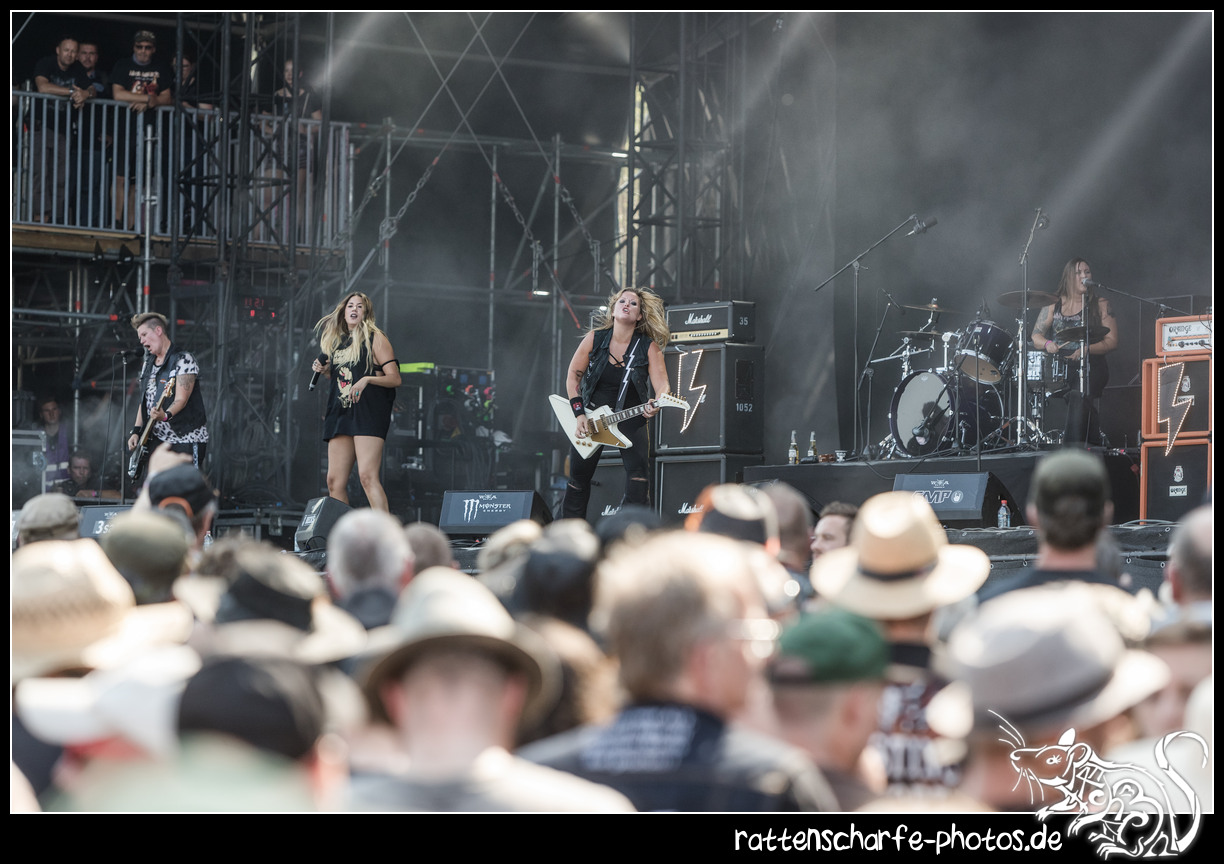 2018-08-03_thundermother__wacken-011