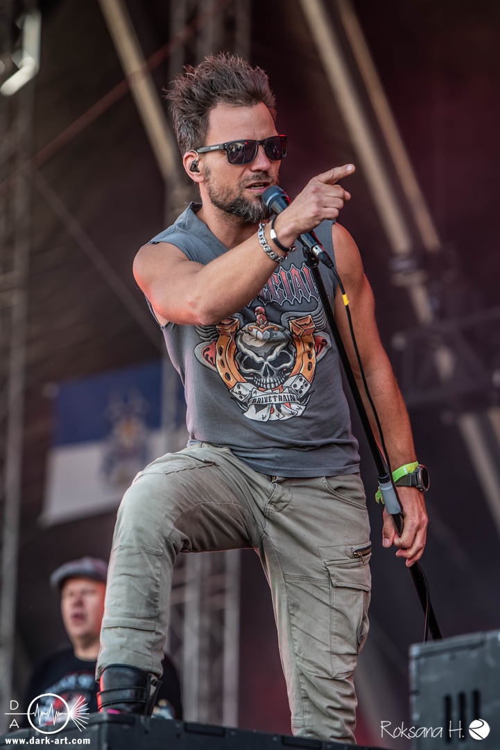 the-new-roses-Rockharz-03-07-2025-RH-RH2_7539