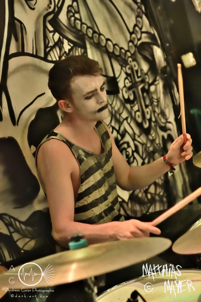 Circus_of_Fools_10_COR_0757