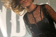 Beyond_the_black_7232