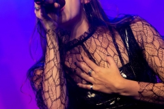 Beyond_the_black_7332