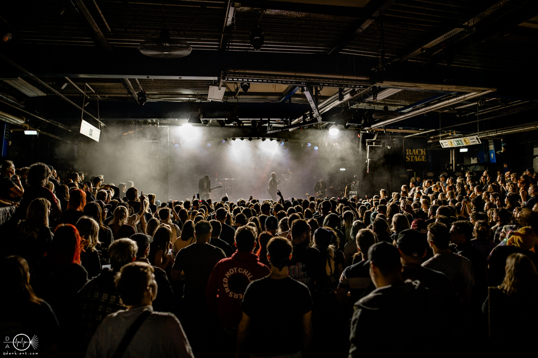 YouMeAtSix-Muenchen-BackstageWerk-01-03-2023-EK-045