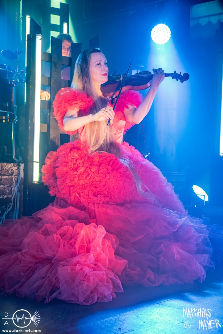 1_Subway-To-Sally-Nackt-III-Backstage-Muenchen-15-04-2026-MM-SN1_7004