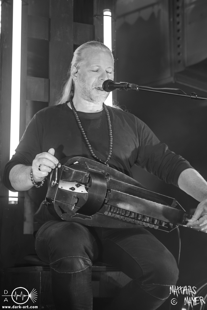1_Subway-To-Sally-Nackt-III-Backstage-Muenchen-15-04-2026-MM-SN1_7026