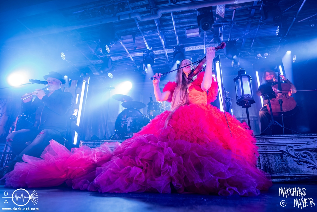 1_Subway-To-Sally-Nackt-III-Backstage-Muenchen-15-04-2026-MM-SN2_7091
