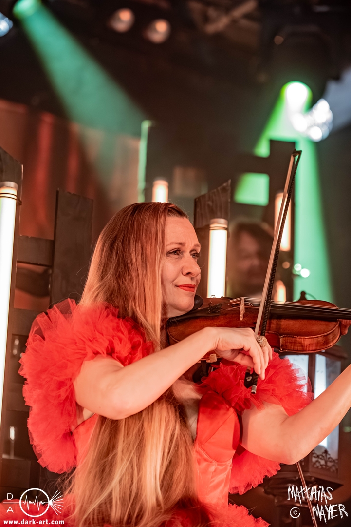 Subway-To-Sally-Nackt-III-Backstage-Muenchen-15-04-2026-MM-SN2_7254