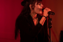 emymhl211219_008