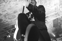 Devil_May_Care_07_DMC_4972