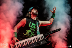 alestorm-Wiesbaden-Schlachthof-Europa-Tour-27-01-2023-rh-EFF_9405-DeNoiseAI-severe-noise