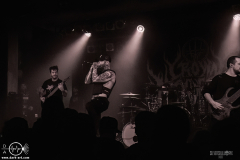 crwnmag25DSC_9261X-low-light