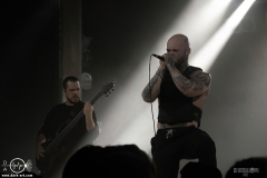 crwnmag25DSC_9379X-low-light