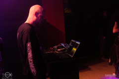 SOBAD2DSC_5059X-low-light