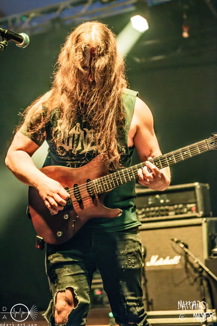 Gasbrand-Ragnaroek-Stadthalle-Lichtenfels-04-04-2024-MM-RF1_5942-Verbessert-RR-done