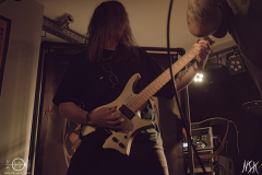 AKK-GoldIMG_8620X-low-light