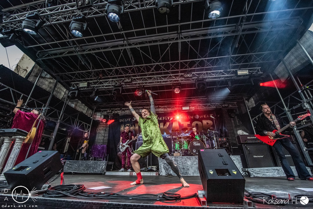 Knorkator-Schlosshof-Festival-2024-Samstag-rh-1236