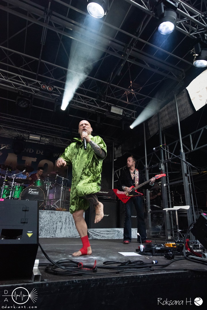 Knorkator-Schlosshof-Festival-2024-Samstag-rh-1272