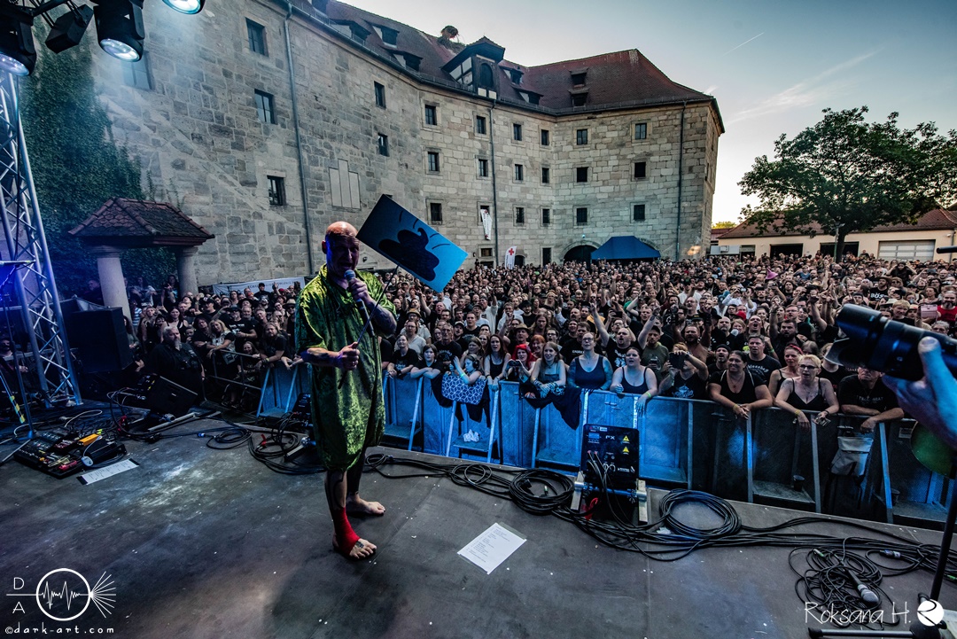 Knorkator-Schlosshof-Festival-2024-Samstag-rh-1419
