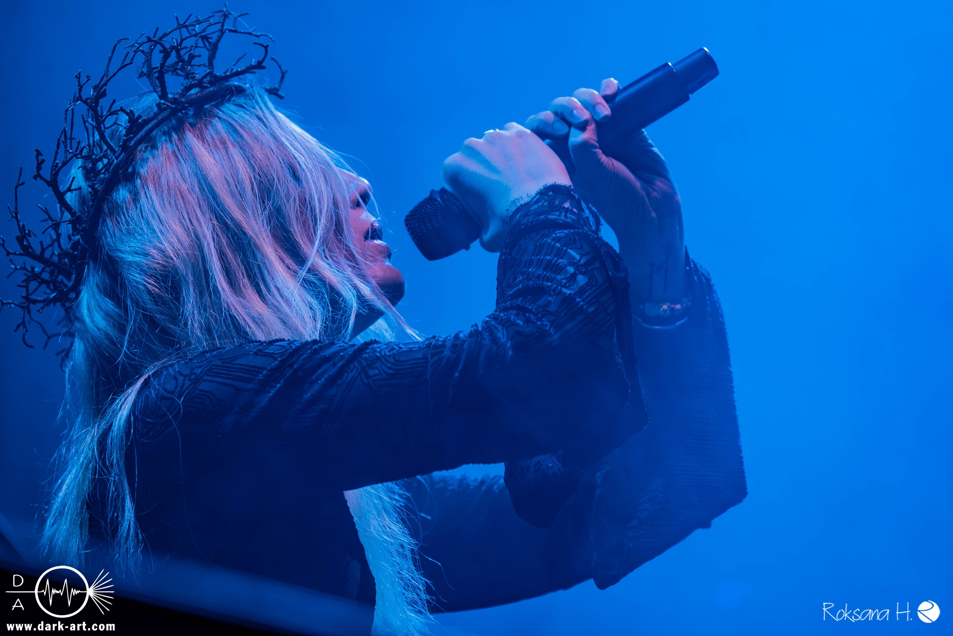 Myrkur-Prophecy-Fest-2025-Fr-RH-PF3_0636