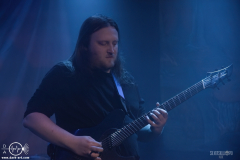 ValH061125DSC_8353X-low-light