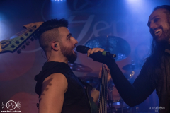 ValH061125DSC_8759X-low-light